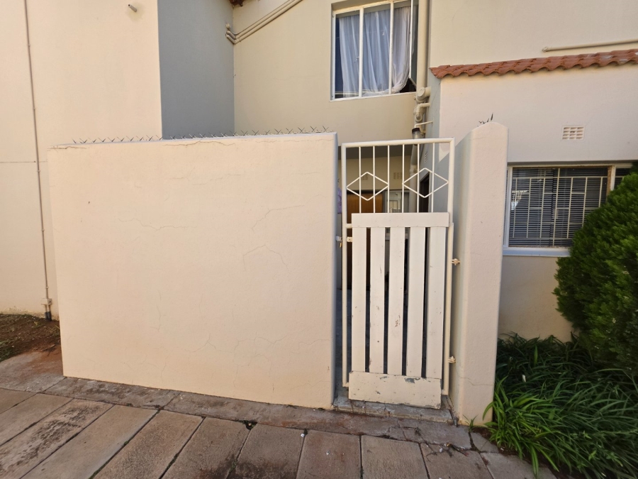 2 Bedroom Property for Sale in Middelpos Northern Cape